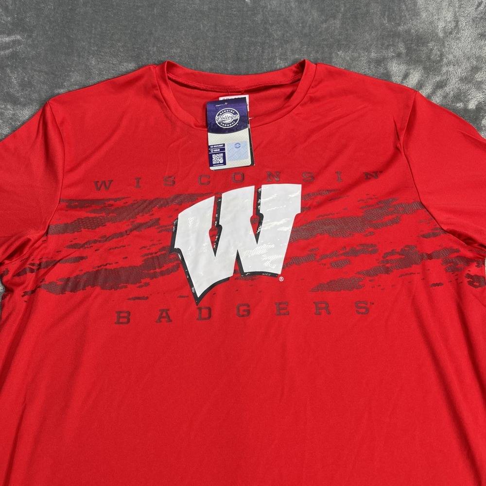 Wisconsin Badgers Mens Shirt RED LARGE College Team Logo Spellout Licensed‎ NEW